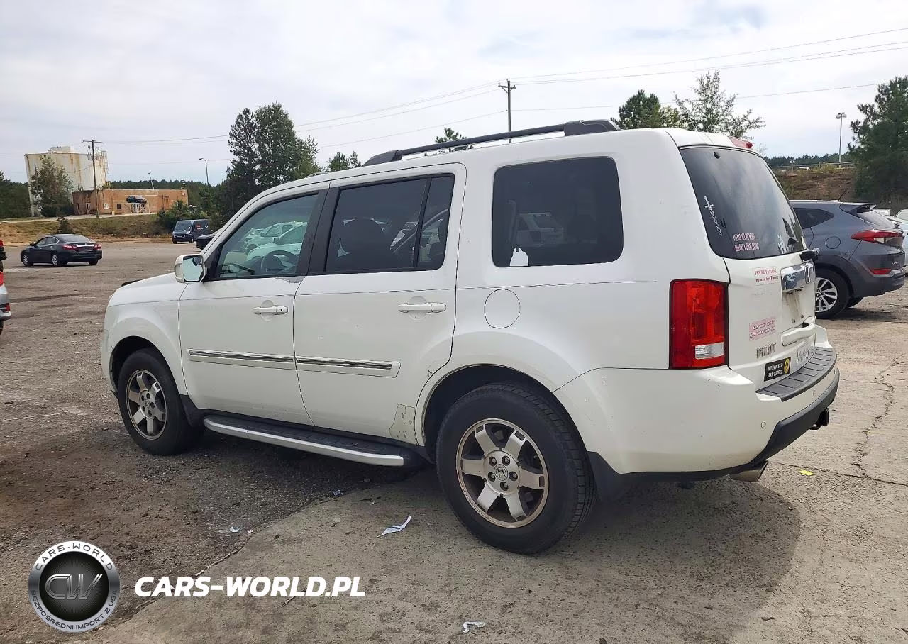 2011 Honda Pilot Touring VIN:5FNYF3H93BB032368 - 2