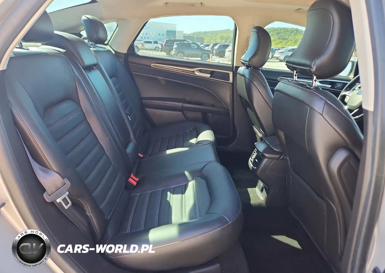 2016 Ford Fusion Se VIN:3FA6P0HD3GR250488 - 10