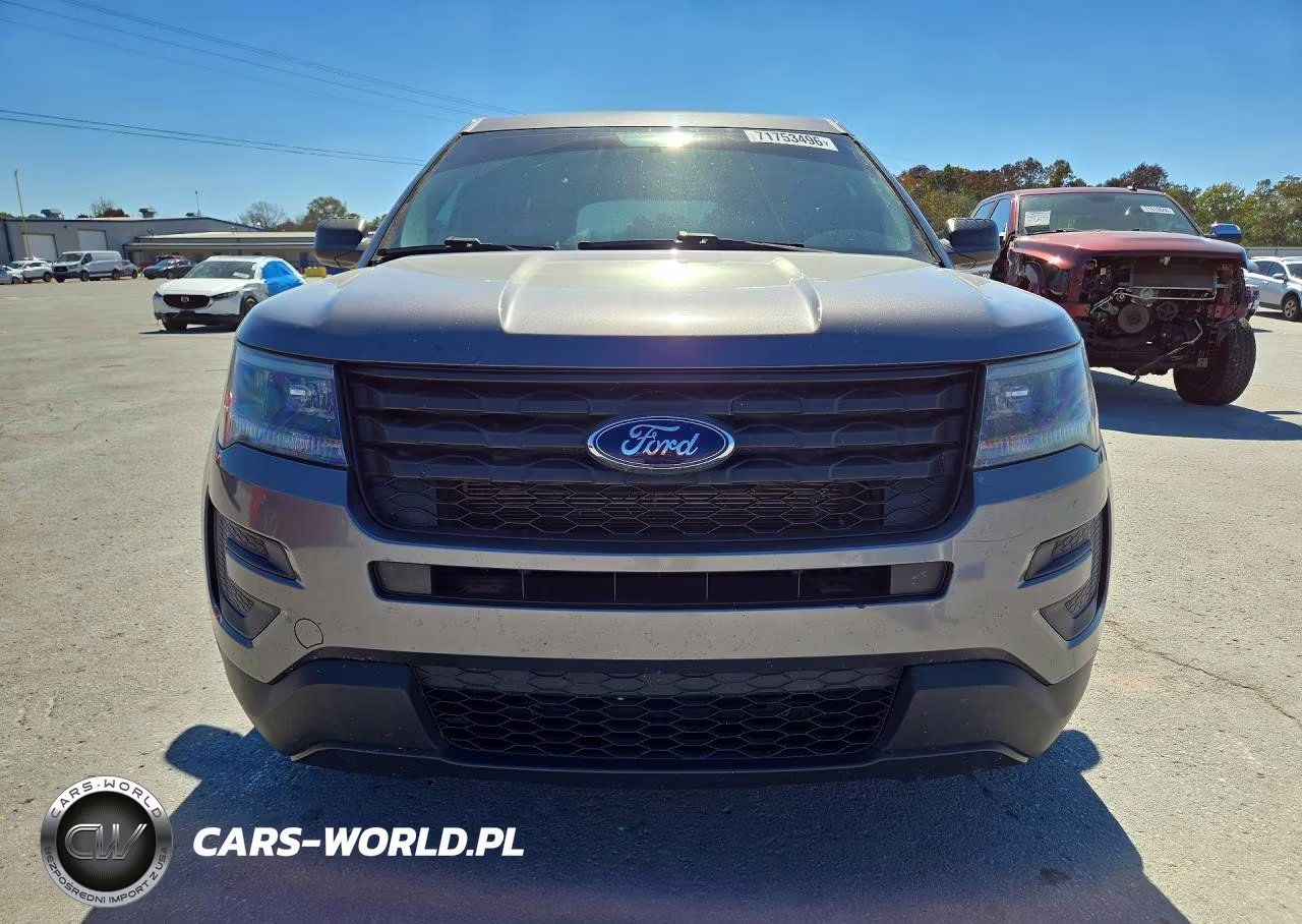 2017 Ford Explorer Police Interceptor VIN:1FM5K8ARXHGE15529 - 5