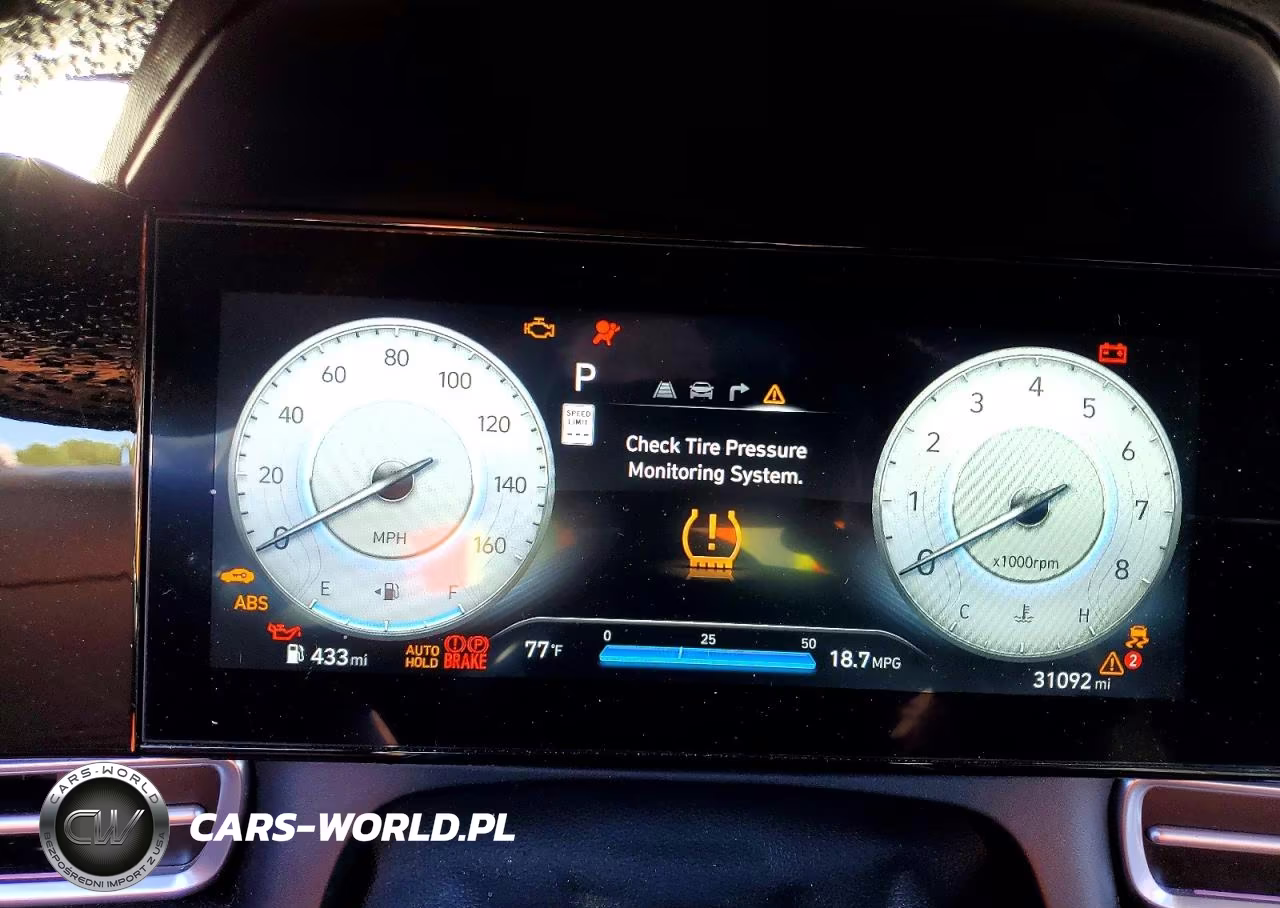 2025 Hyundai Elantra Sel VIN:KMHLS4DGXSU972220 - 9