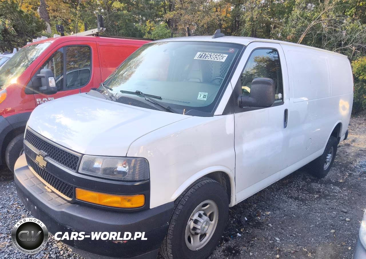 2021 Chevrolet Express G2500