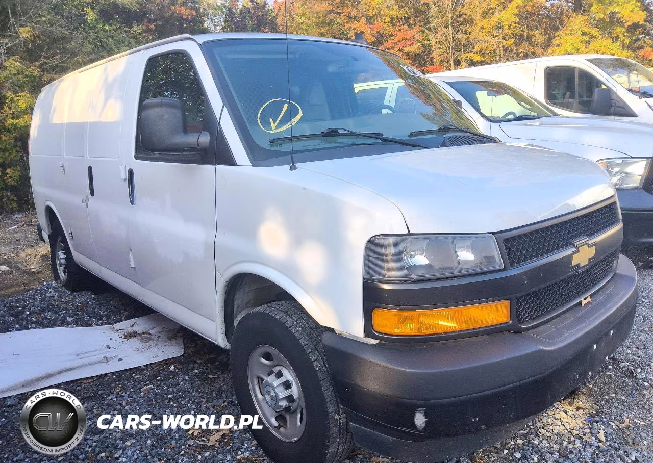 2021 Chevrolet Express G2500 VIN:1GCWGAFP9M1252054 - 4