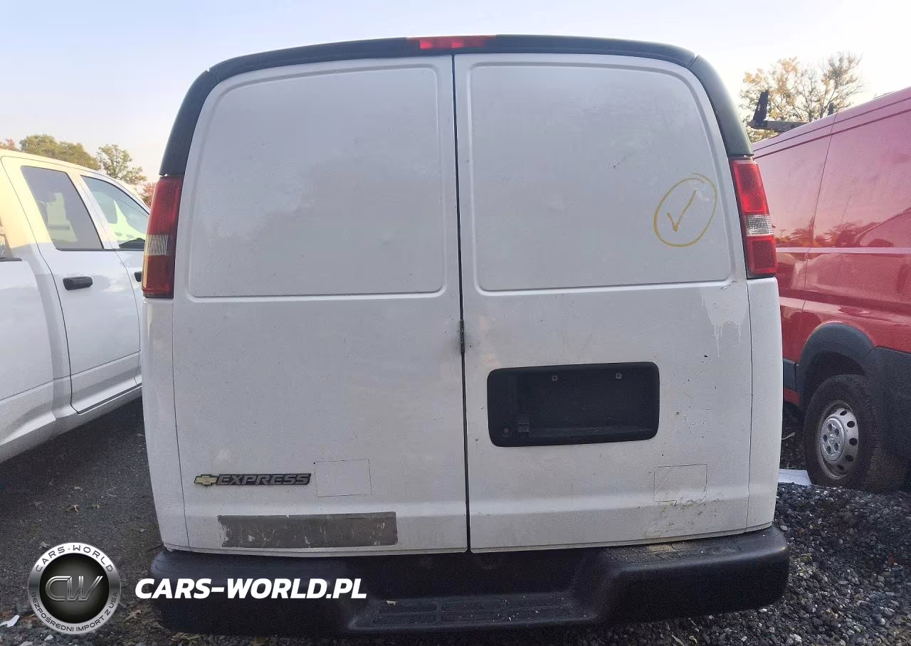 2021 Chevrolet Express G2500 VIN:1GCWGAFP9M1252054 - 6