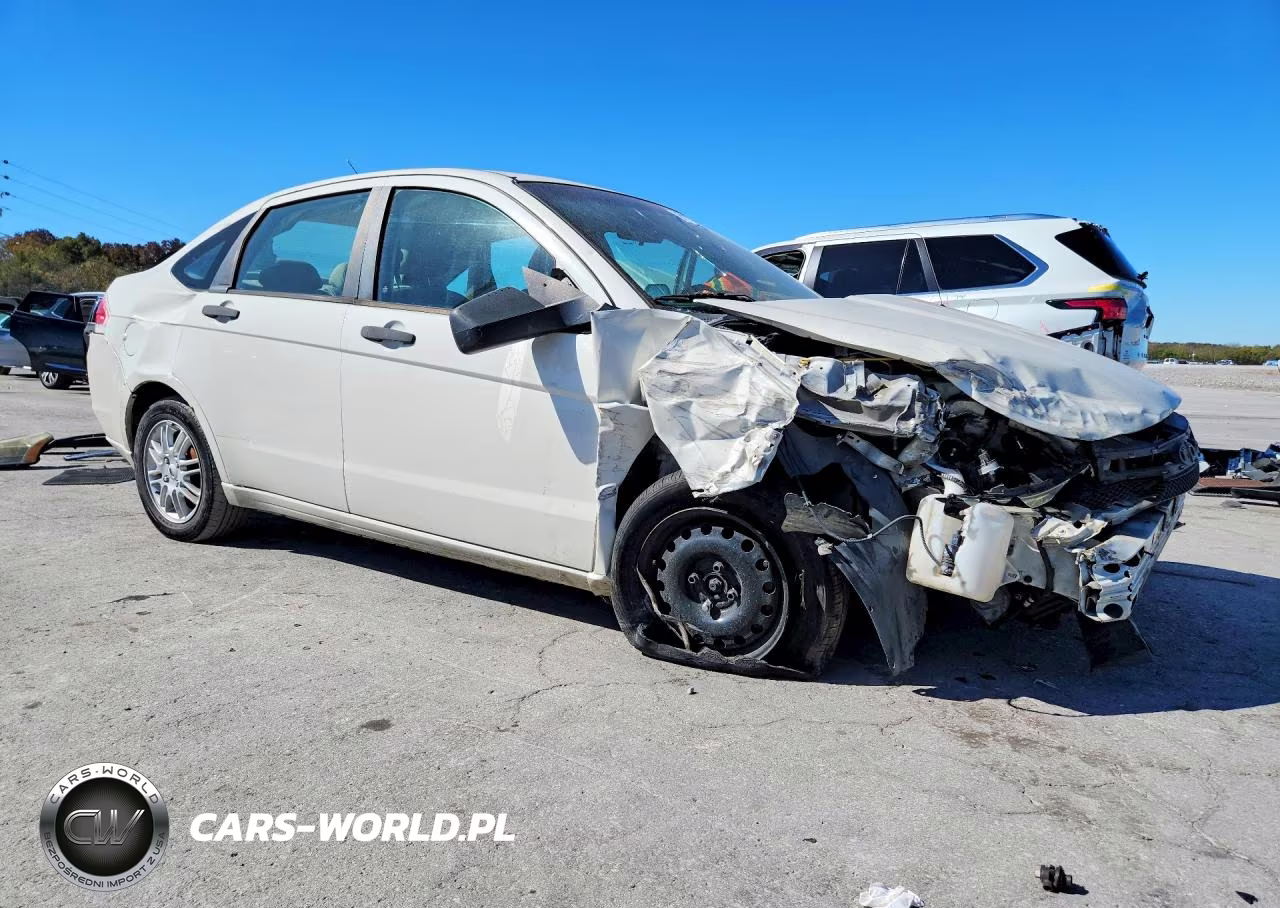 2011 Ford Focus S VIN:1FAHP3EN9BW159190 - 4