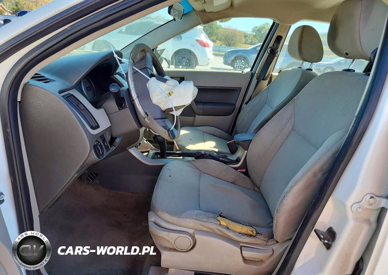 2011 Ford Focus S VIN:1FAHP3EN9BW159190 - 7