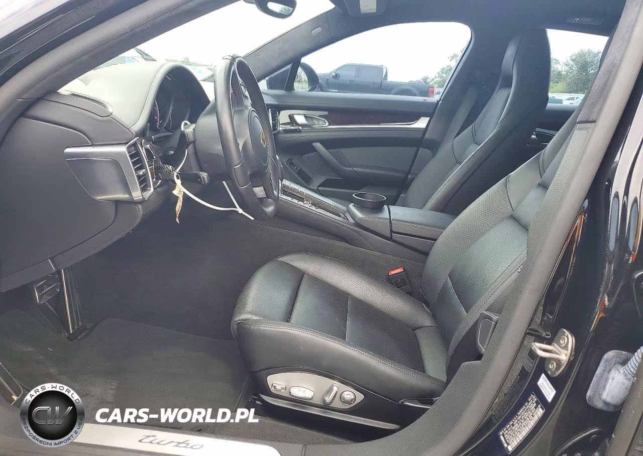 2016 Porsche Panamera Turbo VIN:WP0AC2A7XGL070276 - 7
