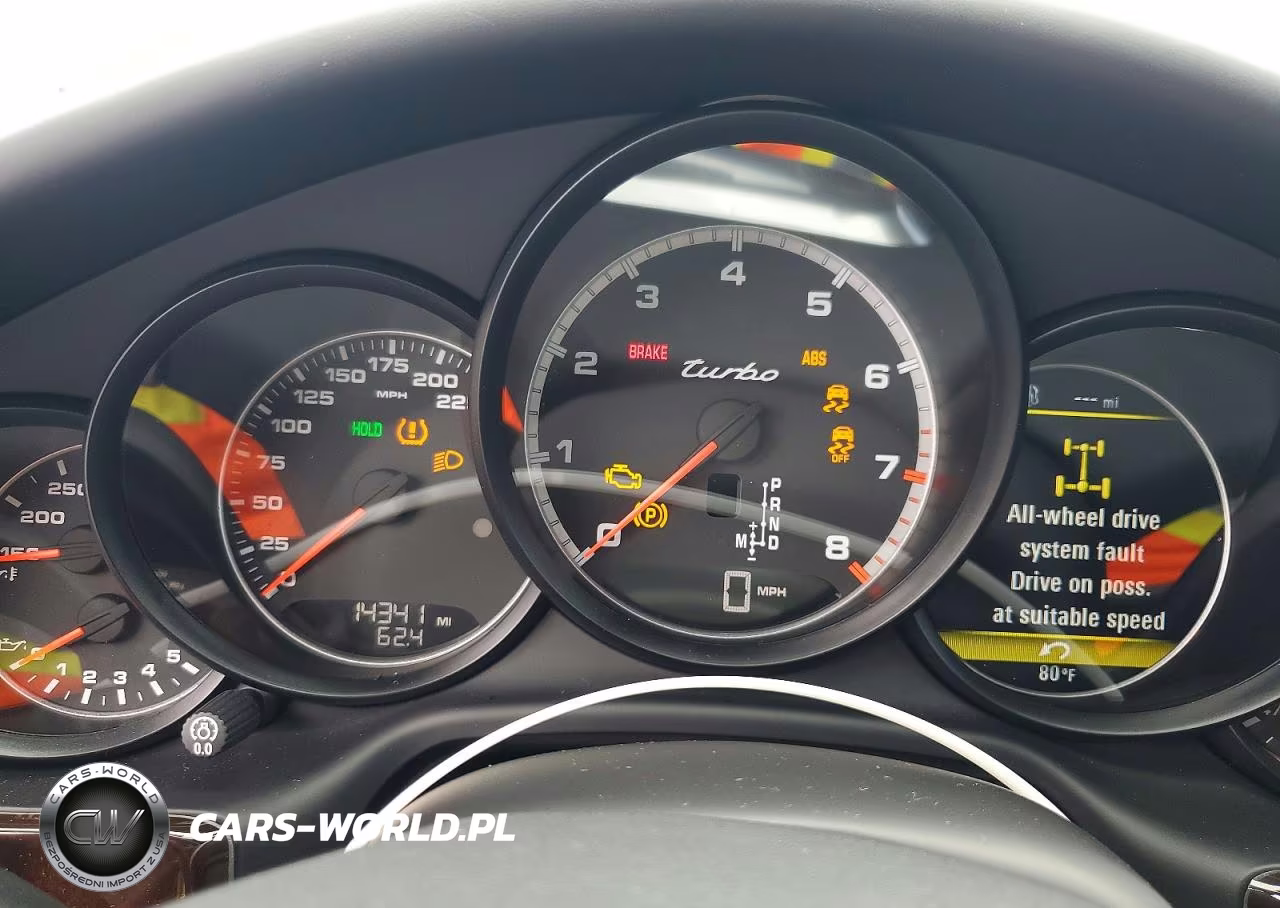 2016 Porsche Panamera Turbo VIN:WP0AC2A7XGL070276 - 9