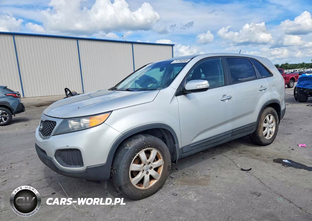 2013 Kia Sorento Lx VIN:5XYKT3A19DG348307 - 1