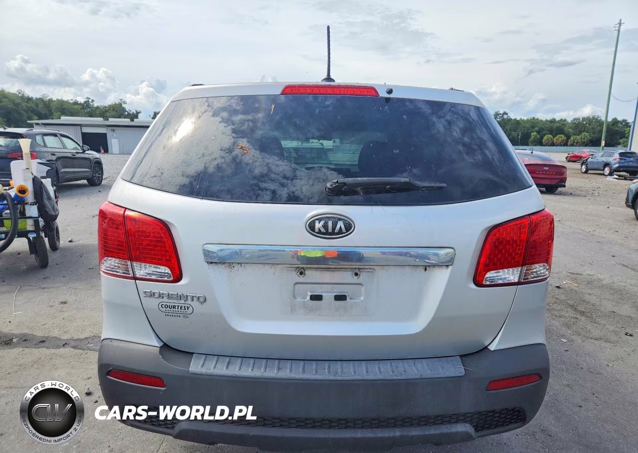2013 Kia Sorento Lx VIN:5XYKT3A19DG348307 - 6