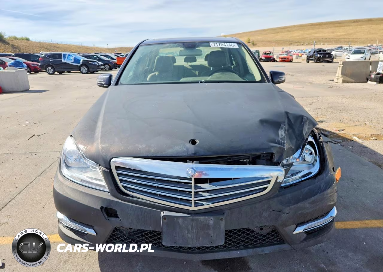 2013 Mercedes-Benz C 300 4Matic VIN:WDDGF8AB4DR245046 - 5