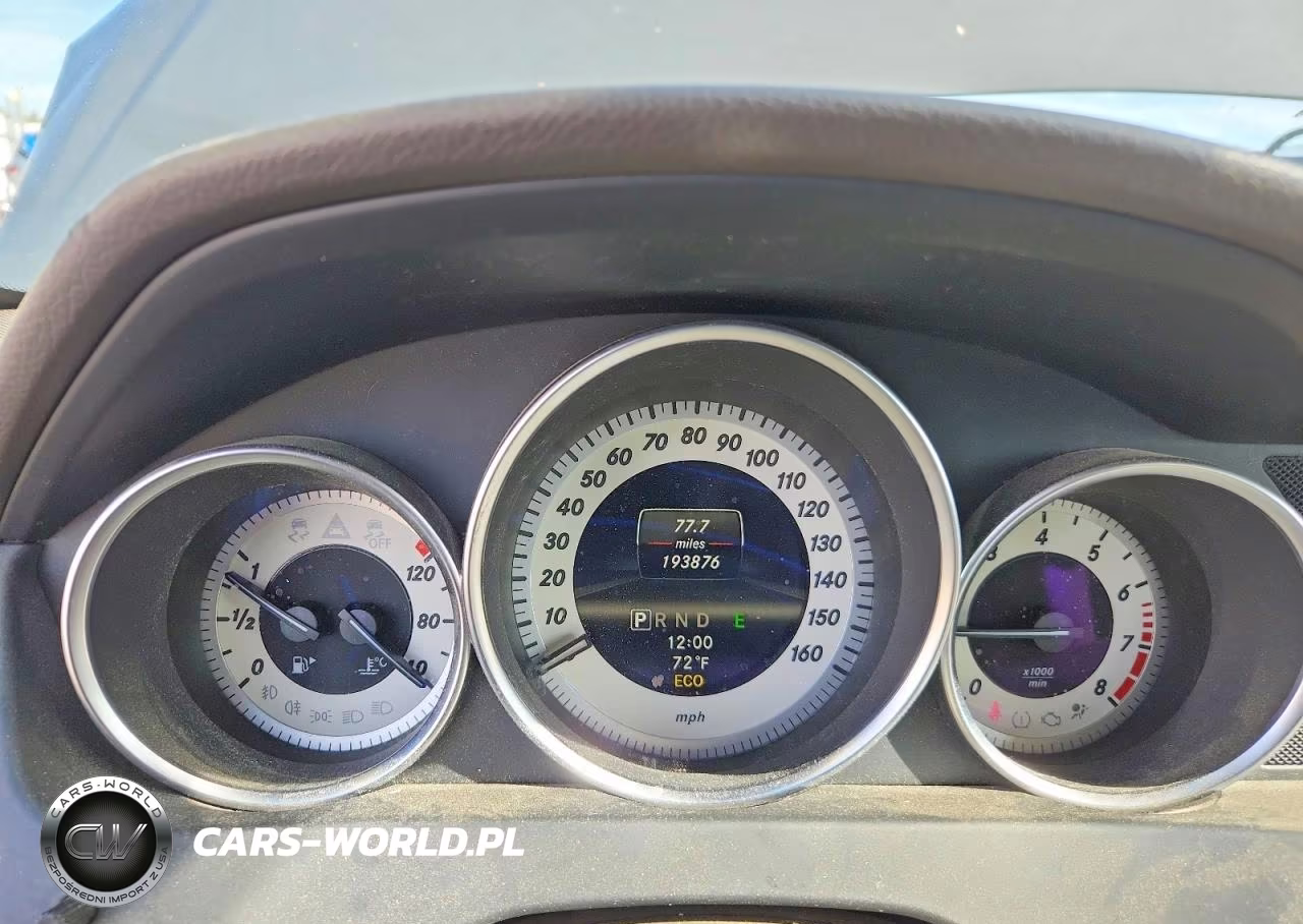 2013 Mercedes-Benz C 300 4Matic VIN:WDDGF8AB4DR245046 - 9
