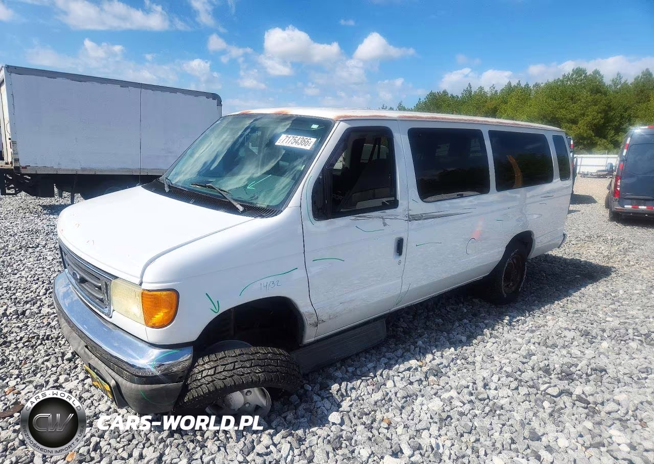 2006 Ford Econoline E350 Super Duty Wagon