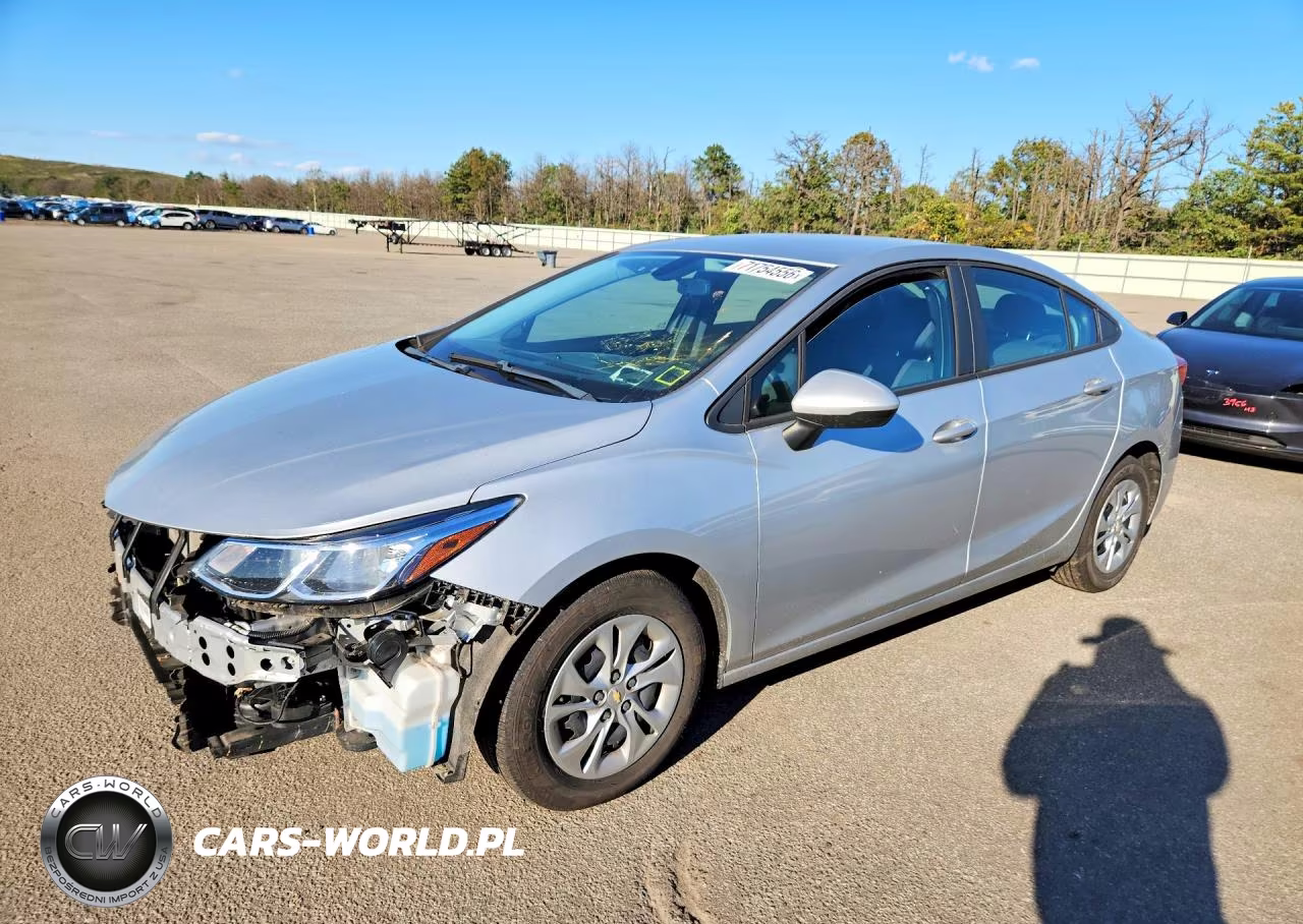 2019 Chevrolet Cruze Ls – zdjęcie 1 z 13
