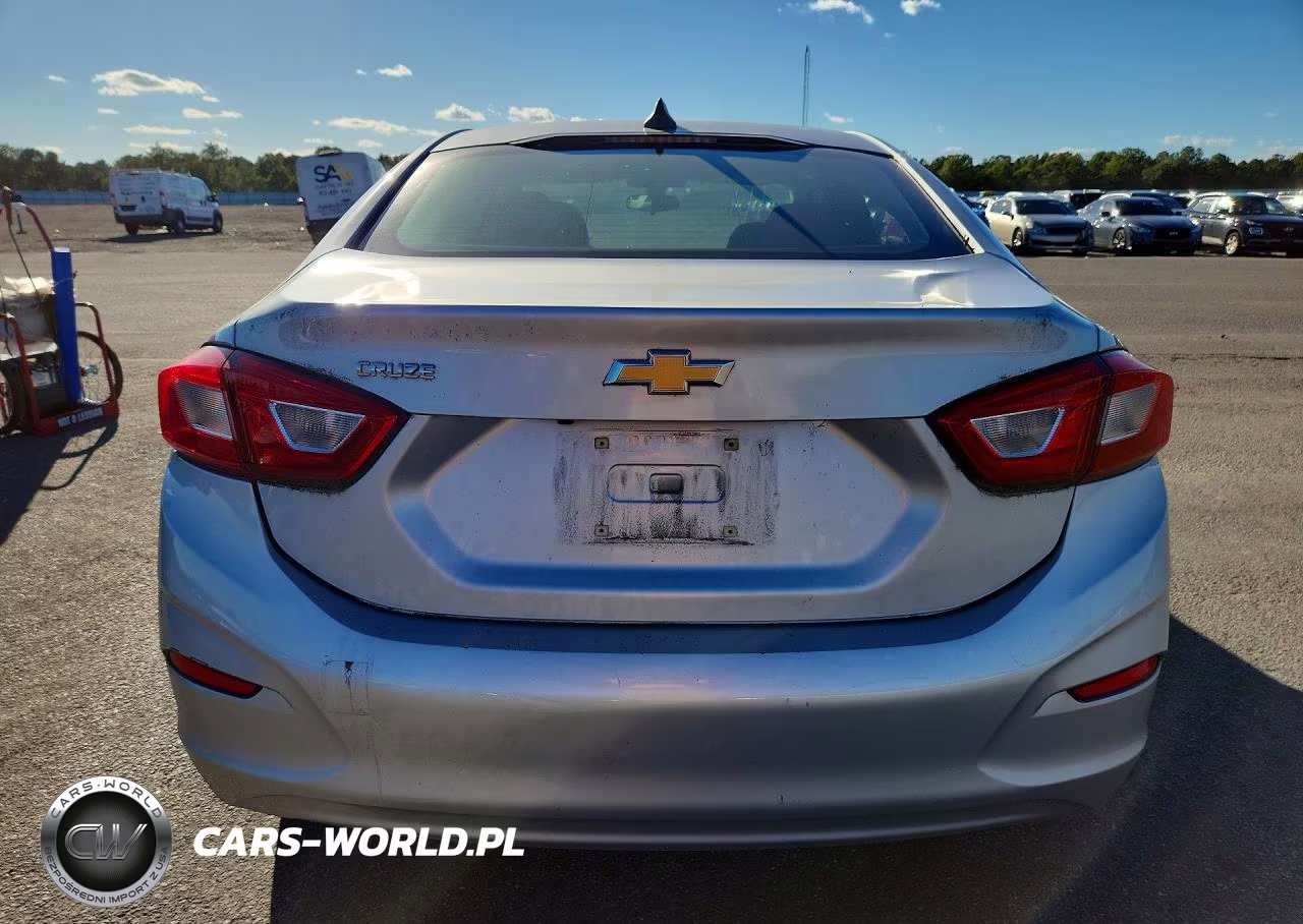 2019 Chevrolet Cruze Ls VIN:1G1BC5SM9K7111856 - 6