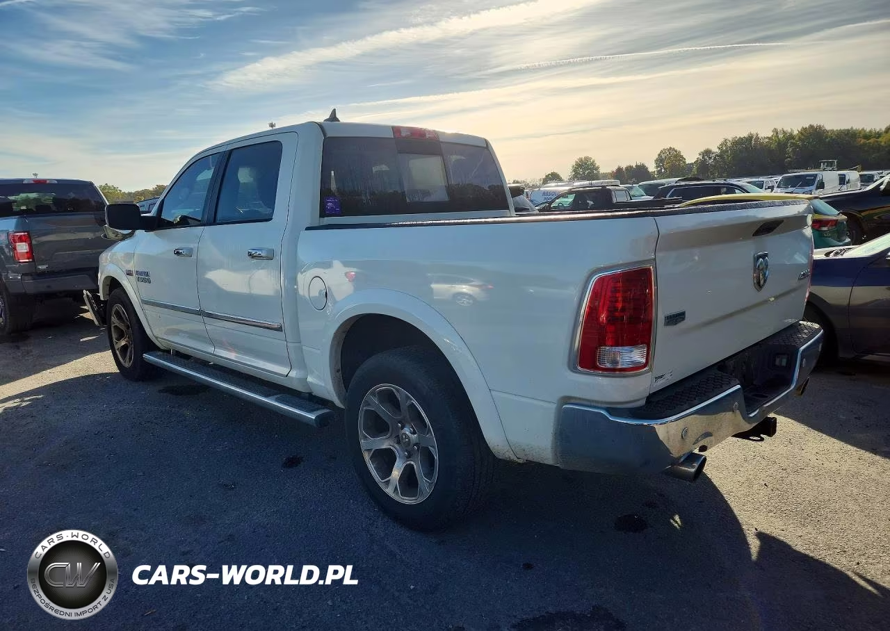 2017 Ram 1500 Laramie VIN:1C6RR7NT7HS538629 - 2