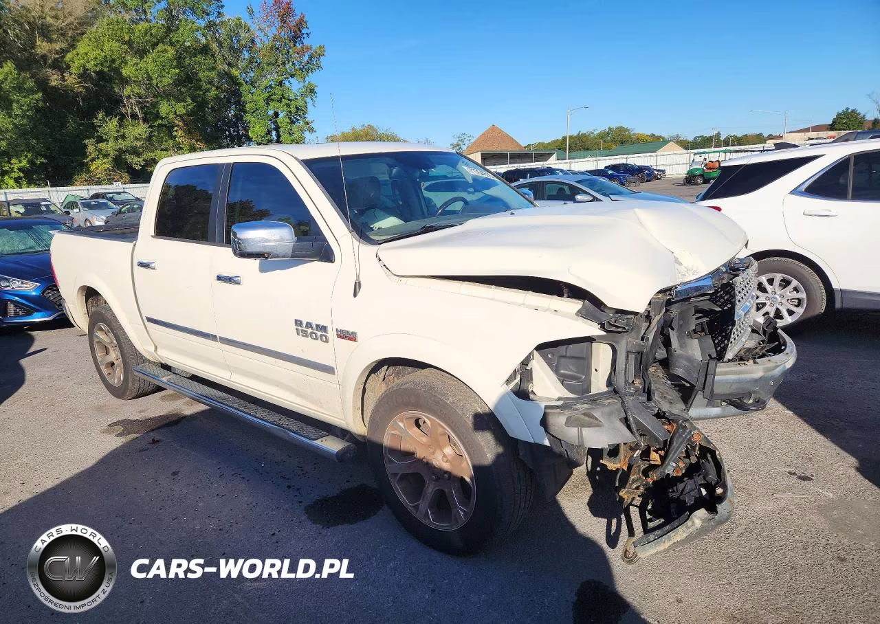 2017 Ram 1500 Laramie VIN:1C6RR7NT7HS538629 - 4
