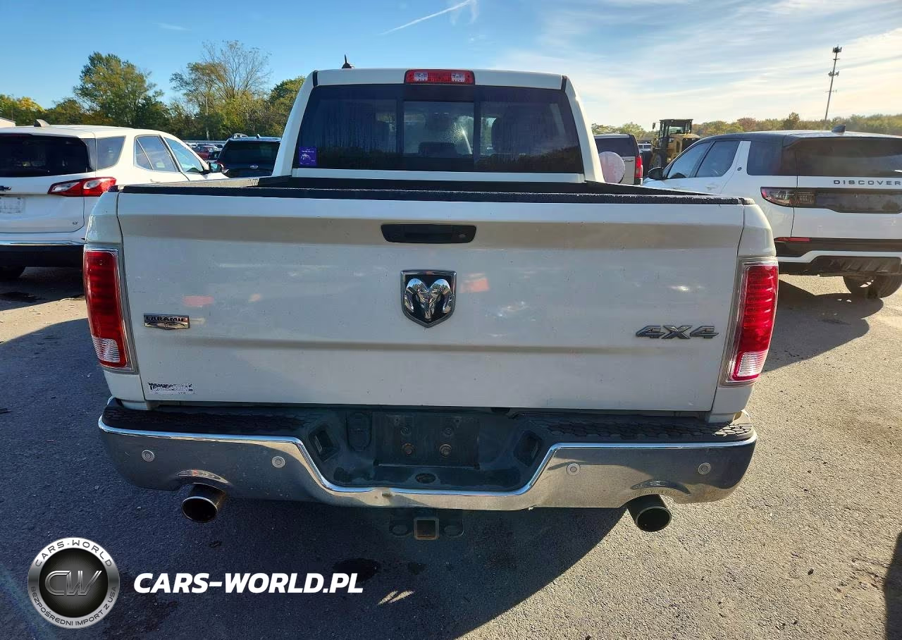 2017 Ram 1500 Laramie VIN:1C6RR7NT7HS538629 - 6