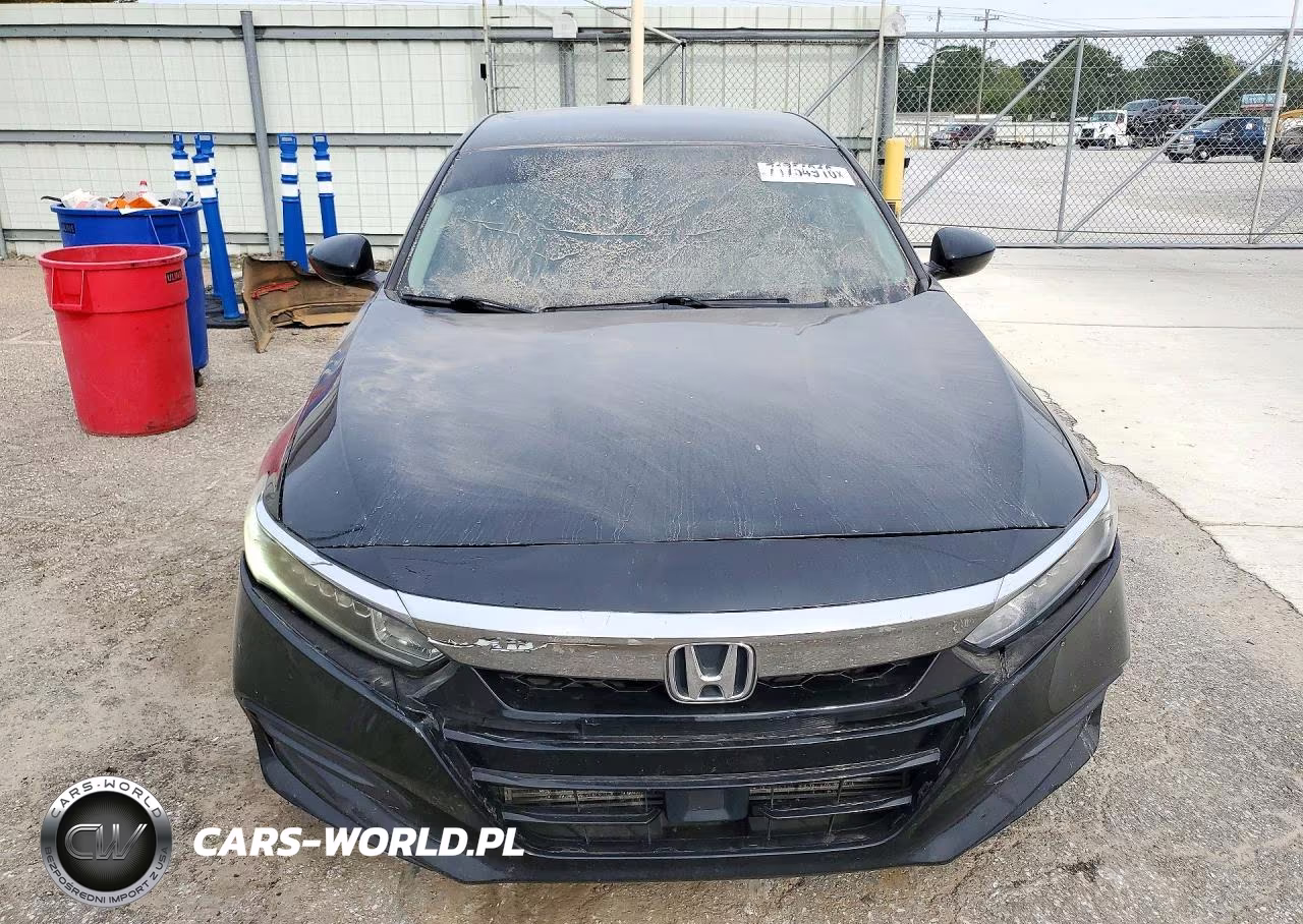 2018 Honda Accord Lx VIN:1HGCV1F1XJA110121 - 5