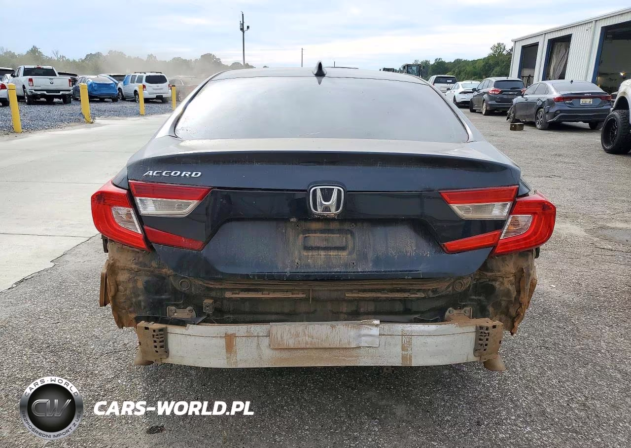 2018 Honda Accord Lx VIN:1HGCV1F1XJA110121 - 6