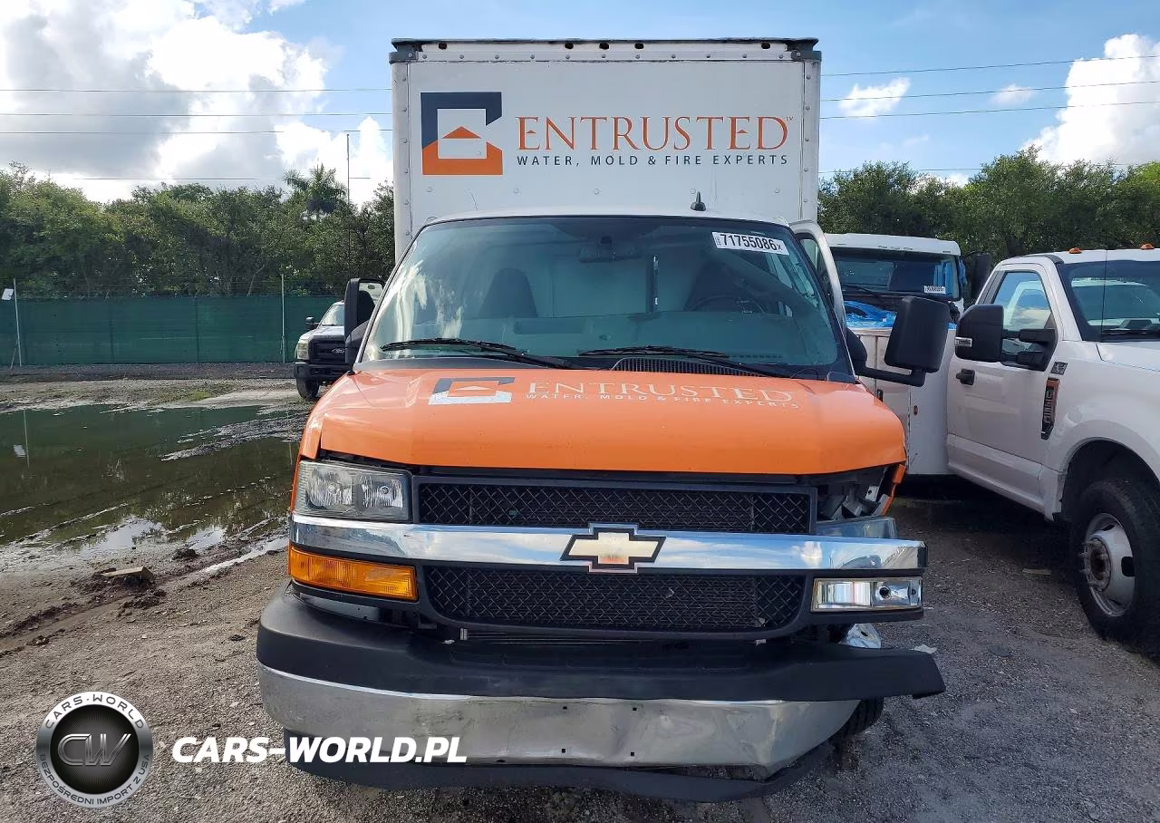2021 Chevrolet Express Box Truck VIN:1GB0GRFP2M1251272 - 5