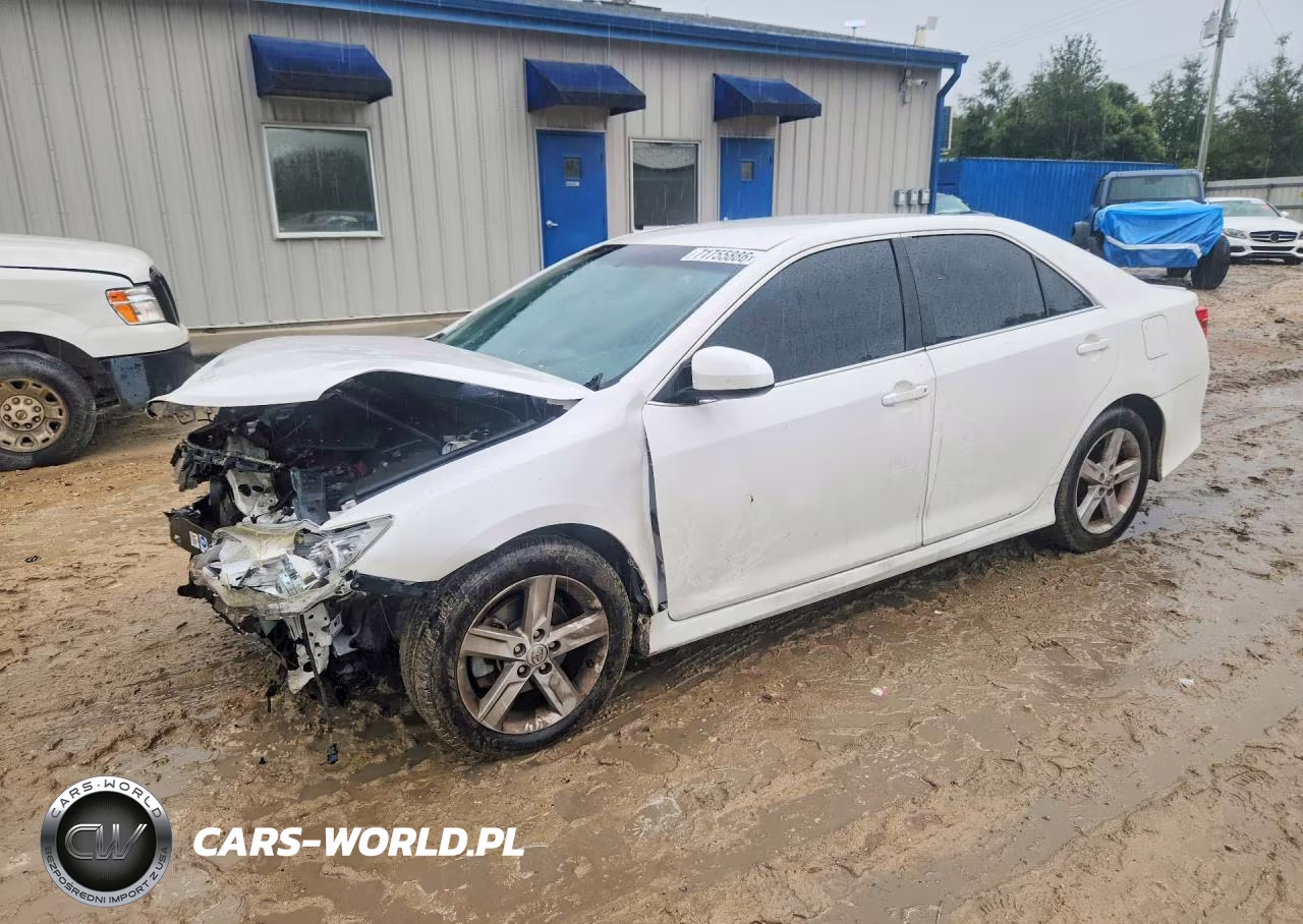 2013 Toyota Camry Se – zdjęcie 1 z 13