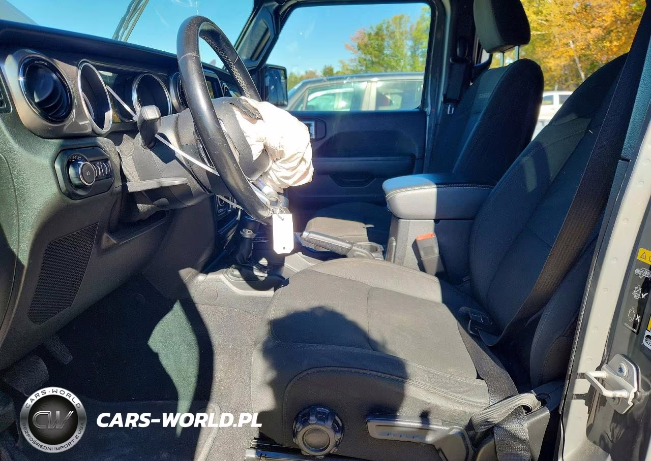 2020 Jeep Wrangler Unlimited Sahara VIN:1C4HJXENXLW291654 - 7