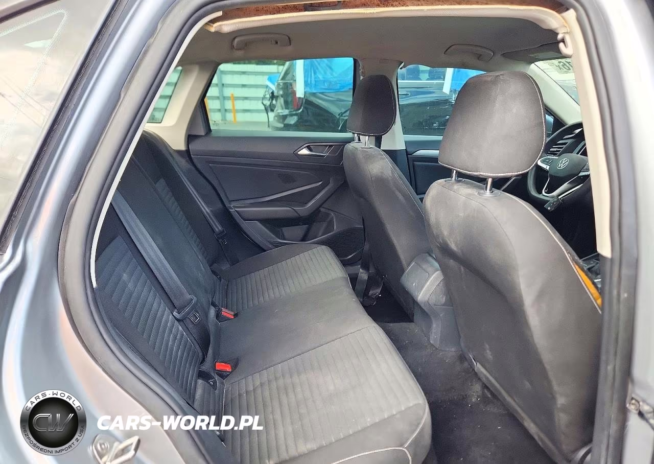2022 Volkswagen Jetta S VIN:3VWCM7BU7NM005823 - 10