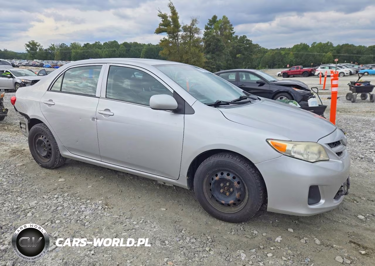2013 Toyota Corolla L VIN:2T1BU4EE9DC958042 - 4