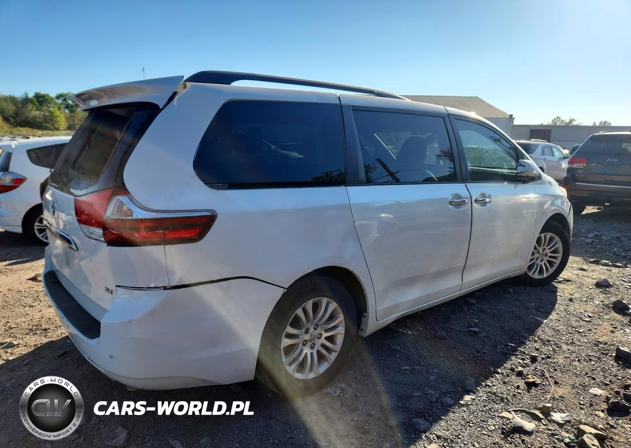 2015 Toyota Sienna Xle Premium 8-Passenger VIN:5TDYK3DC8FS587184 - 3