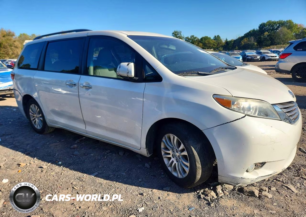 2015 Toyota Sienna Xle Premium 8-Passenger VIN:5TDYK3DC8FS587184 - 4