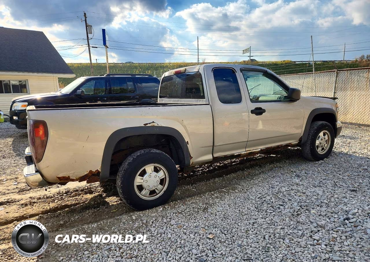 2005 Chevrolet Colorado VIN:1GCDT196058138930 - 3