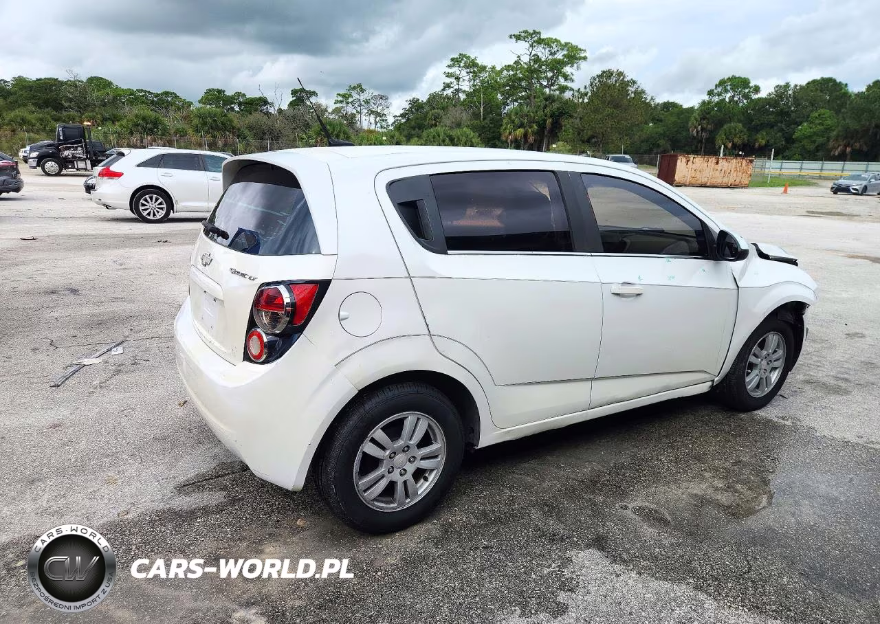 2014 Chevrolet Sonic Lt VIN:1G1JC6SH0E4156629 - 3