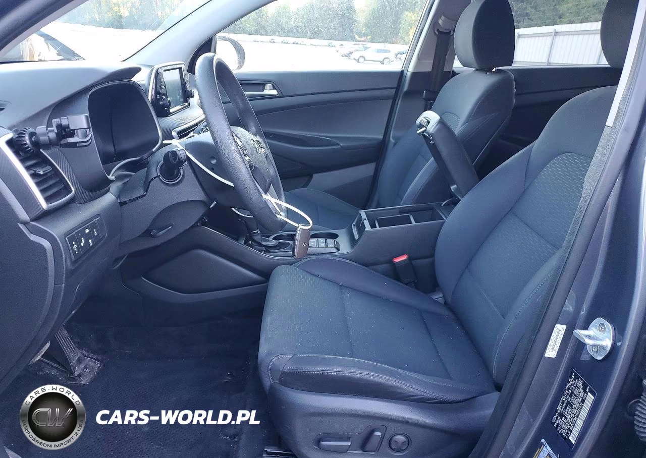 2019 Hyundai Tucson Value VIN:KM8J3CA46KU011672 - 7