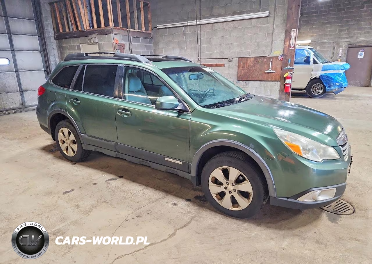 2010 Subaru Outback 2.5I Premium VIN:4S4BRBECXA3310908 - 4