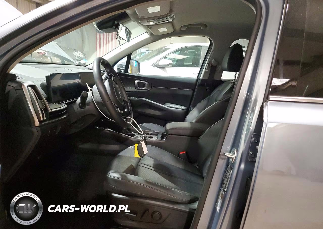 2025 Kia Sorento S VIN:5XYRLDJC8SG330352 - 7