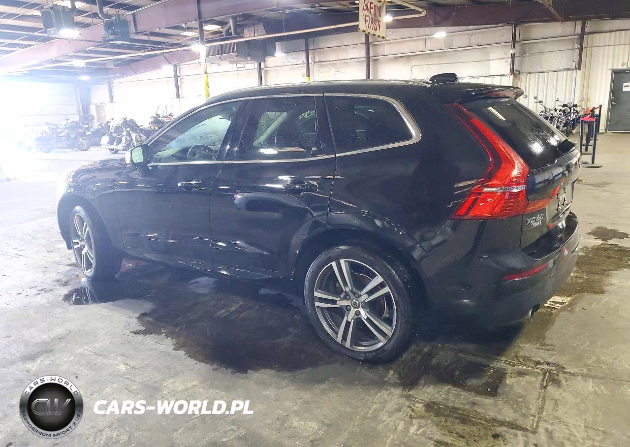 2019 Volvo Xc60 T5 Momentum VIN:LYV102DK8KB197422 - 2