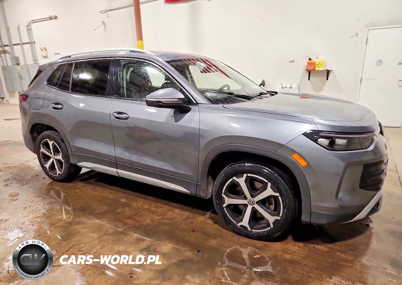 2026 Volkswagen Tiguan Se VIN:3VVER7RM7TM041982 - 4
