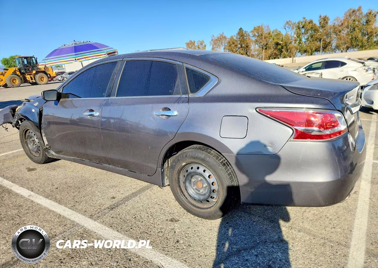 2015 Nissan Altima 2.5 S VIN:1N4AL3AP5FN328346 - 2