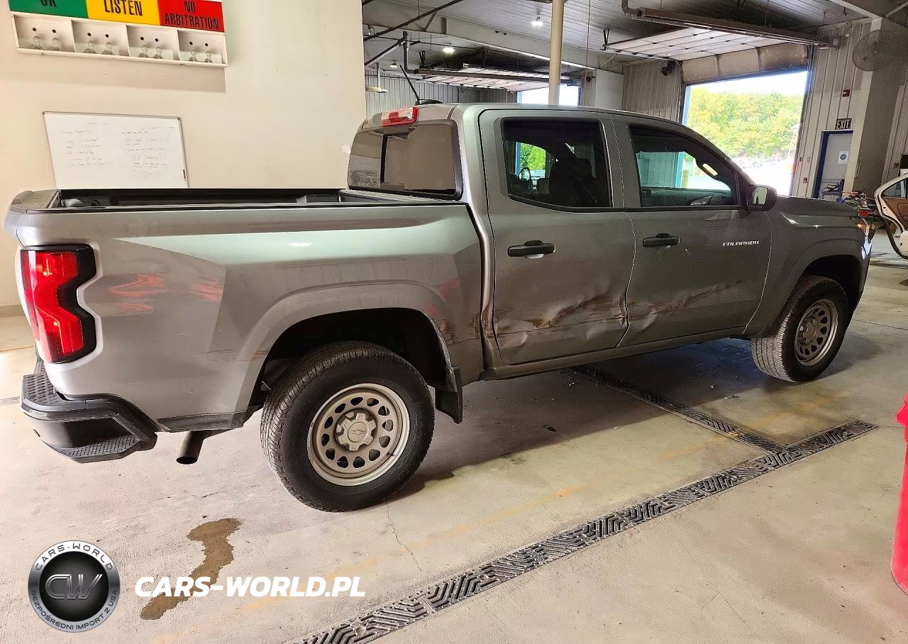 2025 Chevrolet Colorado VIN:1GCPSBEK7S1171243 - 3