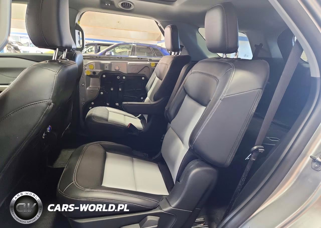 2023 Ford Explorer Xlt VIN:1FMSK8DH8PGA29082 - 11