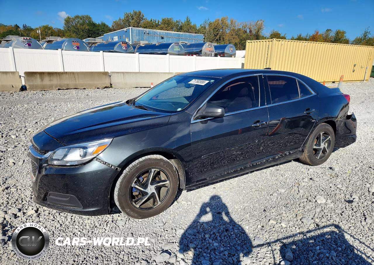 2015 Chevrolet Malibu Ls – zdjęcie 1 z 13