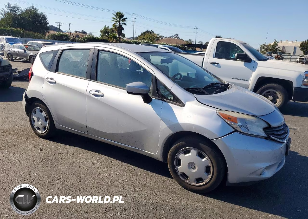 2016 Nissan Versa Note Sv VIN:3N1CE2CP5GL364773 - 4