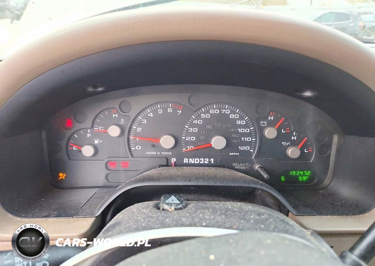 2003 Ford Explorer Xlt VIN:1FMZU83WX3UA06066 - 9