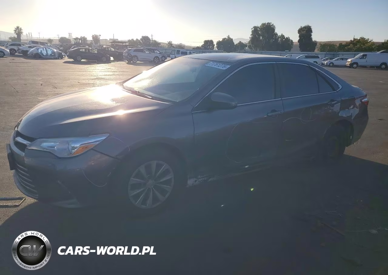 2016 Toyota Camry Le