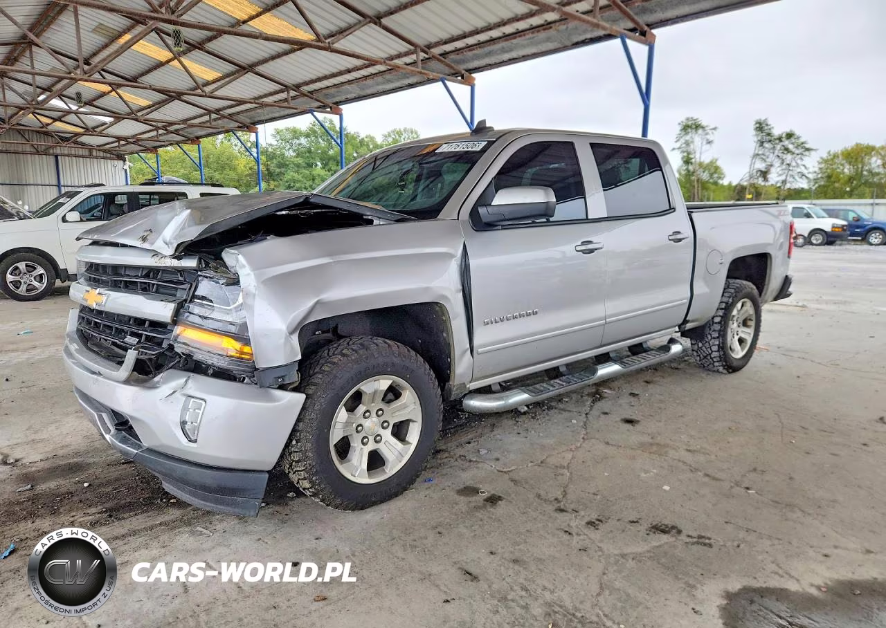 2018 Chevrolet Silverado K1500 Lt VIN:3GCUKREC5JG499734 - 1