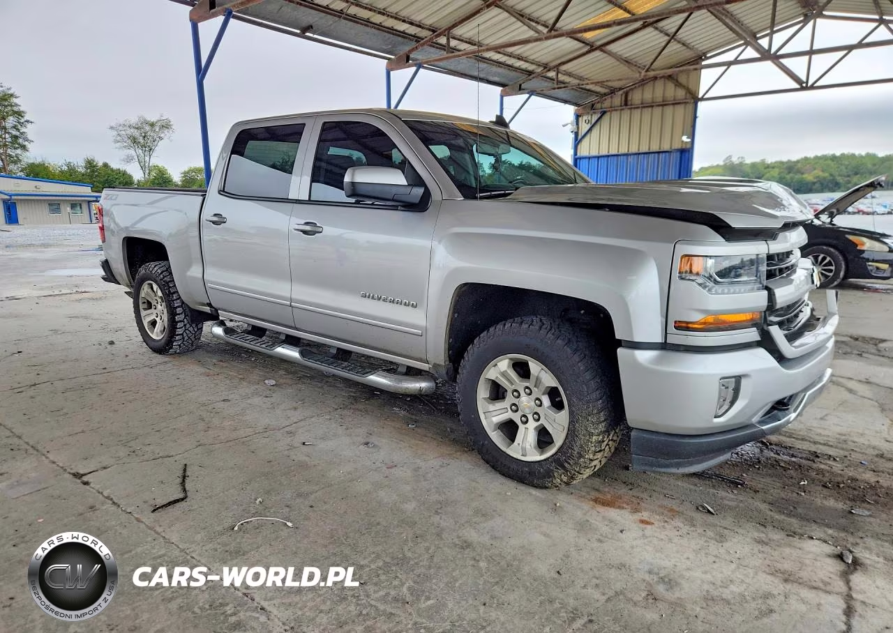 2018 Chevrolet Silverado K1500 Lt VIN:3GCUKREC5JG499734 - 4