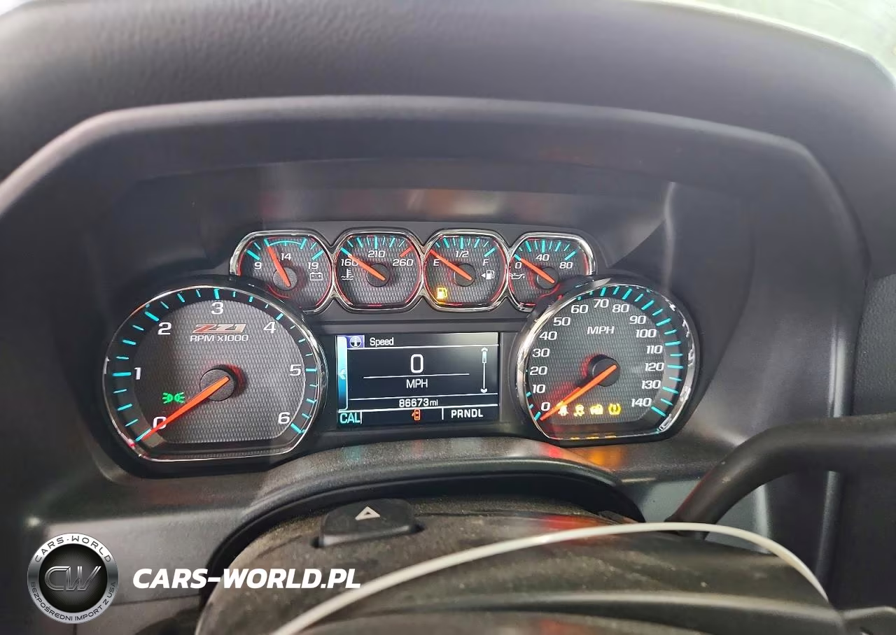 2018 Chevrolet Silverado K1500 Lt VIN:3GCUKREC5JG499734 - 9