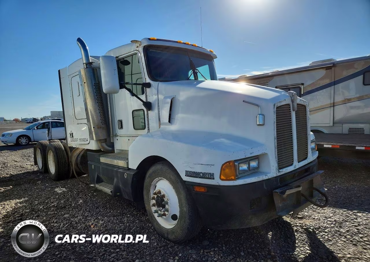 2000 Kenworth T600 Semi Truck VIN:3WKAD69X0YF831010 - 4