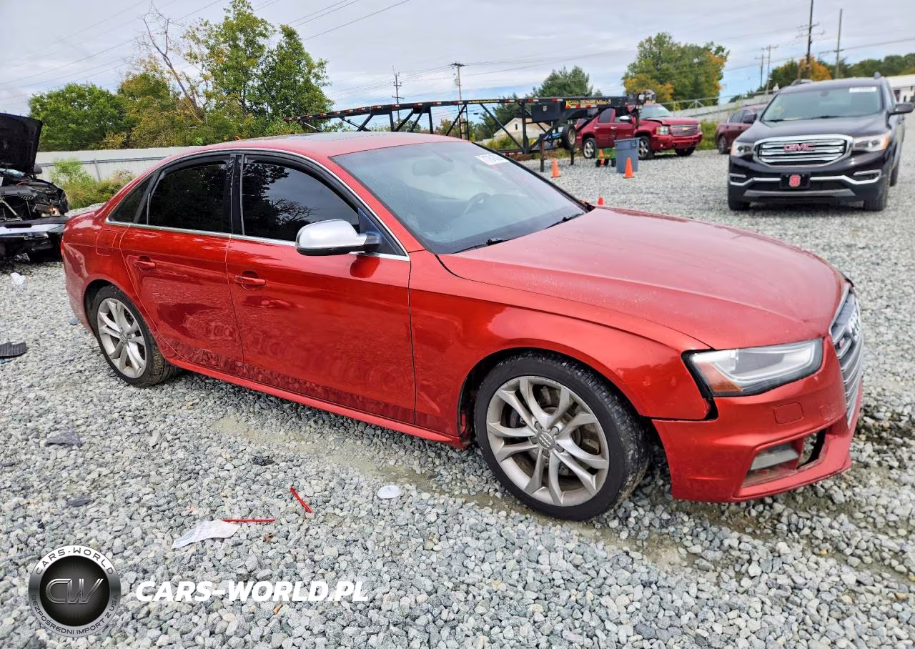 2013 Audi S4 Premium Plus VIN:WAUDGAFL6DA125165 - 4