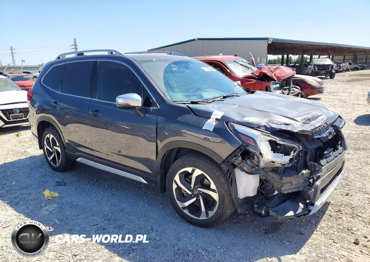 2023 Subaru Forester Touring VIN:JF2SKARC4PH519460 - 4